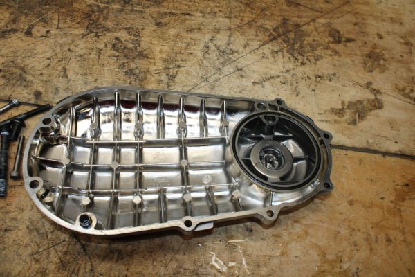 99-03 YAMAHA ROAD STAR XV1600A ENGINE TRANSMISSION DRIVE GEAR BOX COVER BB344 - Image 6