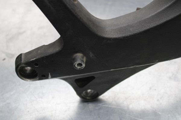 05 YAMAHA YZF R6S FRAME CHASSIS BB600 - Image 13