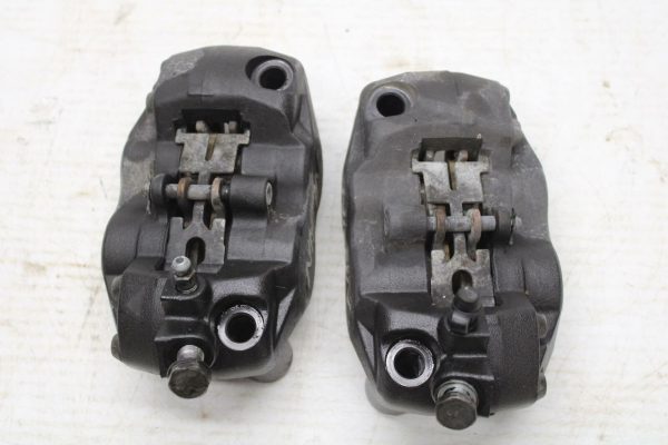 07-16 TRIUMPH STREET TRIPLE RIGHT LEFT FRONT BRAKE CALIPER SET PAIR  BB356 - Image 5