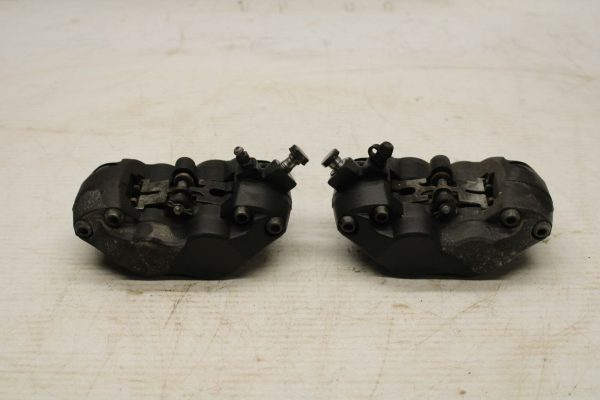 07-16 TRIUMPH STREET TRIPLE RIGHT LEFT FRONT BRAKE CALIPER SET PAIR  BB356 - Image 6