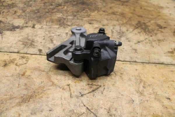 16-18 HONDA CBR500R REAR BACK BRAKE CALIPER W MOUNT BRACKET BB345 - Image 6