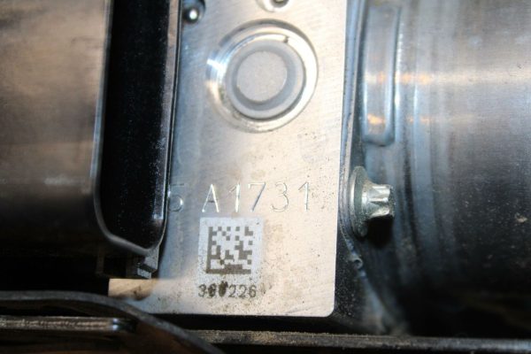 19-20 KAWASAKI NINJA ZX6R ABS PUMP UNIT MODULE BB338 - Image 5