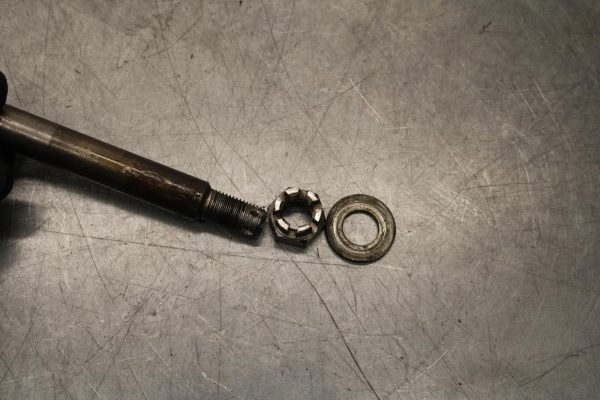 1977 Yamaha XS750 FRONT WHEEL RIM AXLE PIVOT BOLT 341-25181-01-00 BB554 - Image 10