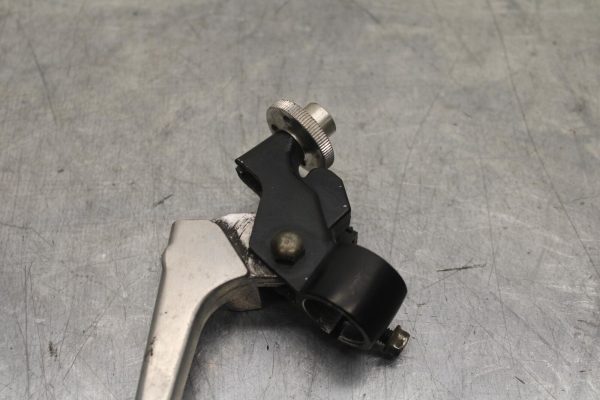 1999 Suzuki GSXR600 CLUTCH PERCH MOUNT WITH LEVER  57500-40F11 BB608 - Image 3