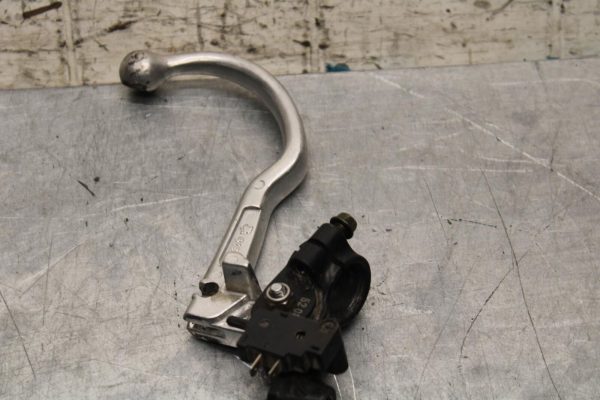 2005 Honda CBR600RR CLUTCH LEVER PERCH MOUNT BRACKET BB564 - Image 10