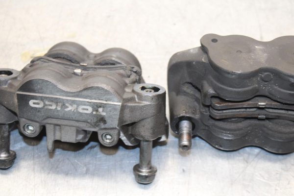 2008 Honda CBR1000RR RIGHT LEFT FRONT BRAKE CALIPER SET PAIR CALIPERS BB579 - Image 12