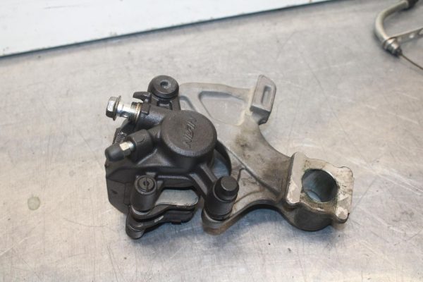 2011 Suzuki GSXR600 REAR BRAKE CALIPER W MOUNT BRACKET 69100-47H10-999 BB605 - Image 8